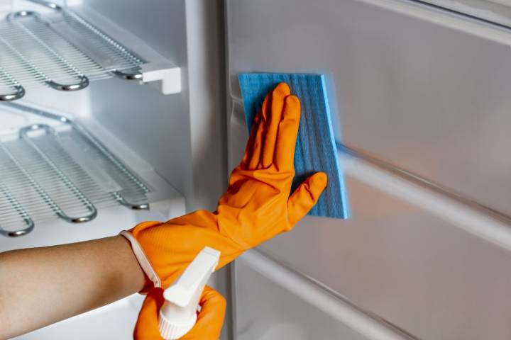 How to Deep Clean Your Refrigerator and Keep It Odor