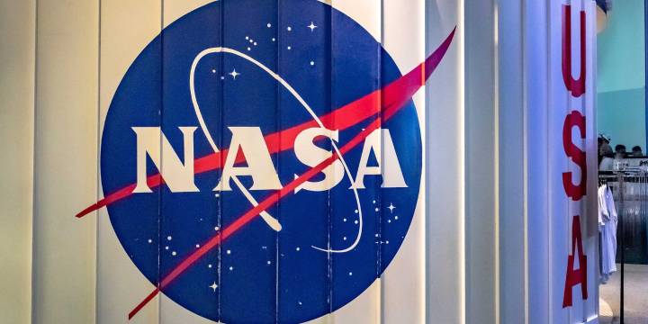 We'll beat China to the Moon, NASA nominee declares • The Register