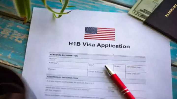 H-1B Visa Chaos: US Consulates Cancel Interviews Ahead of New Social Media Screening Rule — What Indian Applicants Must Know