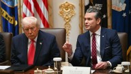 Trump y Hegseth dicen que no sabían de ataque posterior a embarcación con sobrevivientes
