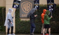 El sindicato de Hollywood pide que la fusión entre Netflix y Warner Bros traiga más empleo
