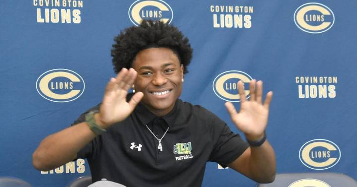 Covington receiver Jiwaun Brock lives dream, picks Southeastern