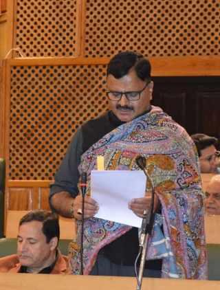 J&K Govt rejects claim of retired AEE