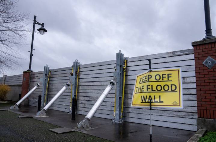 Washington state faces historic floods that have washed away homes and stranded families