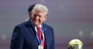 FIFA otorga su propio “premio de la paz” a Trump antes del sorteo de la Copa del Mundo
