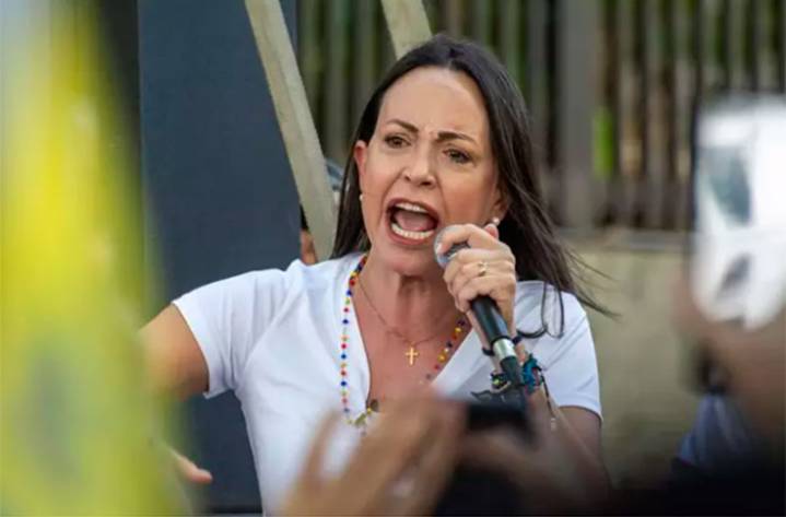 Machado culpa a Maduro del despliegue militar de EEUU en el Caribe: “Se le ofreció retirarse y se ha negado”