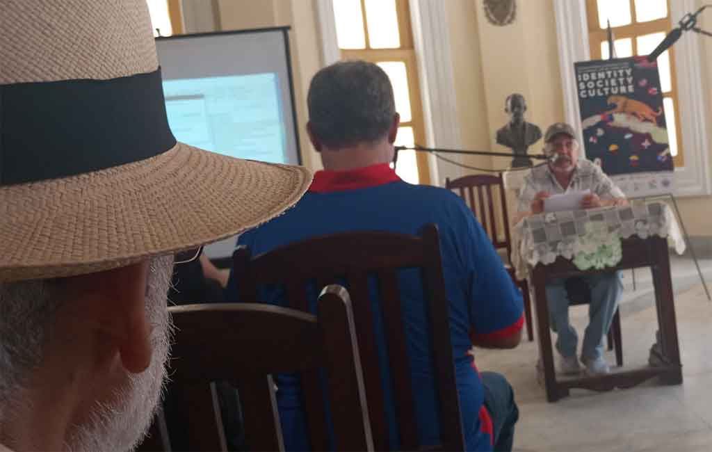 Realizan conferencia científica sobre el béisbol en el centro de Cuba