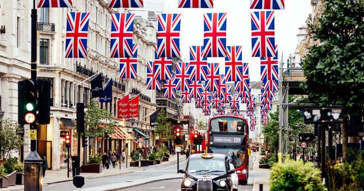 US man apologises after Brits say he nearly 'caused international incident'