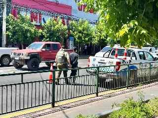 Detienen a ciudadano chino sorprendido al interior de uno de los locales clausurados en San Fernando