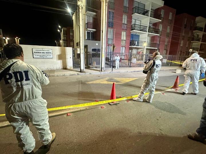 Joven fue interceptado en la calle, herido y trasladado grave al hospital de Arica: Buscan al autor del ataque