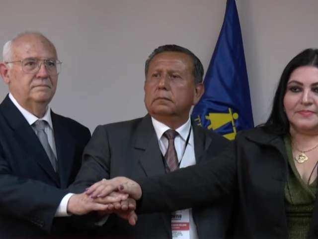 Salvemos al Perú: Antonio Ortiz proclamado candidato presidencial tras lanzamiento de moneda