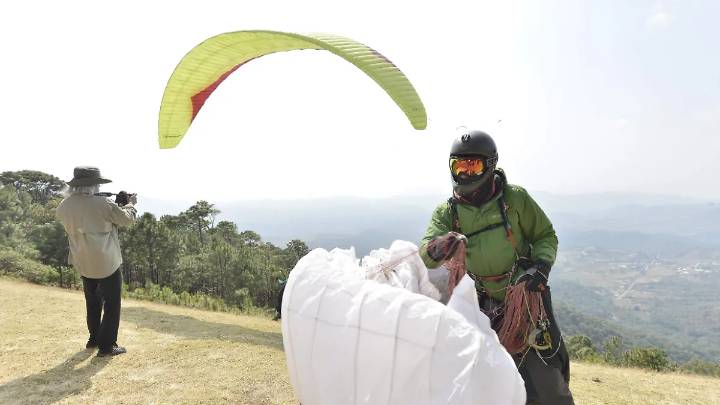Pilotos mexiquenses listos para despegar en el Abierto Monarca de Parapente