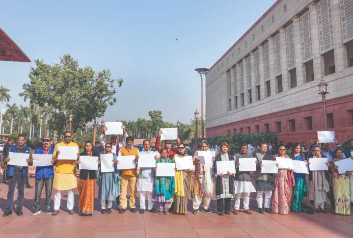 TMC demands white paper on Bengal’s dues, says Centre owes Rs 52K cr under MGNREGA