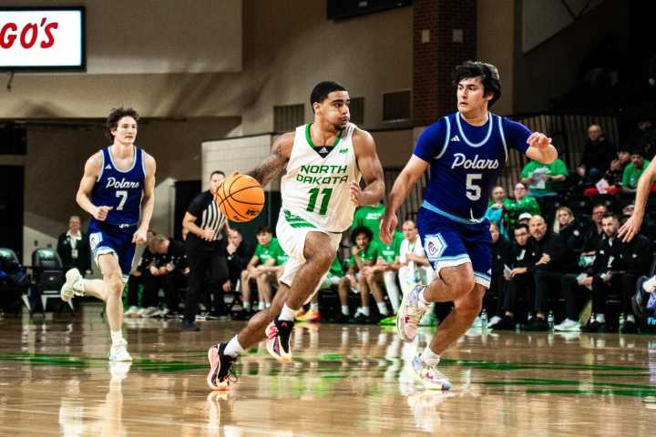 Reggie Thomas, the 'energy guy', hits career high as UND crushes Crown College