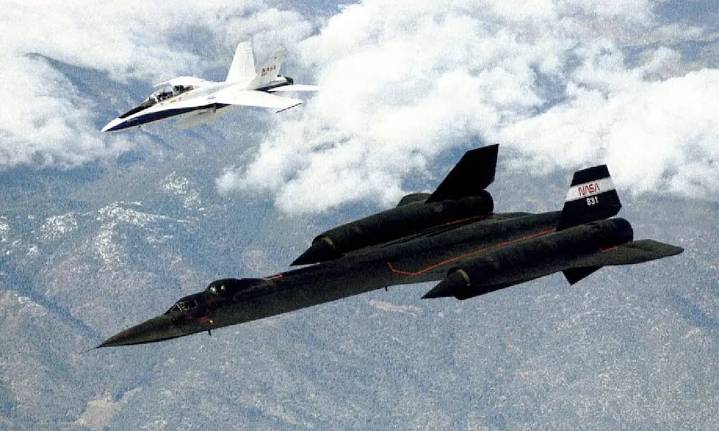 El avión más temido de Estados Unidos que esquivó 4.000 misiles y dominó la Guerra Fría: Alcanzó la supremacía aérea en misiones de espionaje