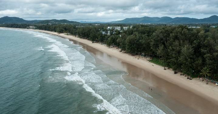 British tourist stabbed outside beach club as police hunt suspect