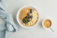 What Happens to Your Blood Sugar When You Eat Oatmeal With Peanut Butter