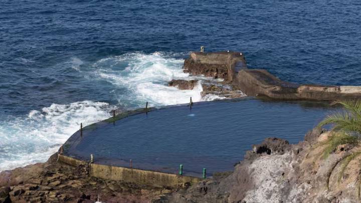 Golpe de mar en islas Canarias cobra la vida de cuatro personas