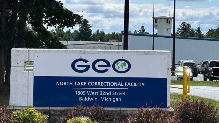 Federal courts give immigrants in Michigan detention centers another chance