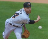 Yankees take a chance on former Guardians farmhand on minor league deal