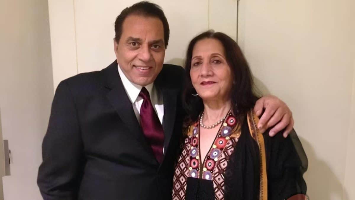 When Dharmendra Revealed First Wife Prakash Kaur Was ‘Looking For Suitable Groom For Esha Deol’