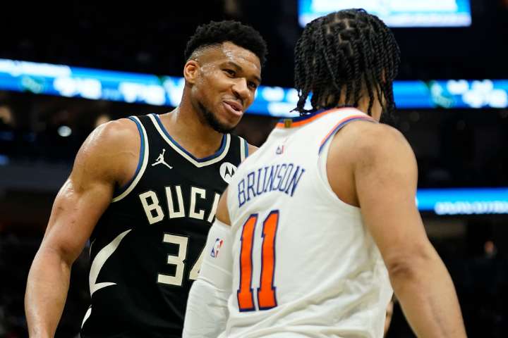 Giannis Antetokounmpo's clock is ticking — and the Knicks need more time