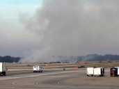 No injuries after engine fails on United flight, sparks brush fire near runway