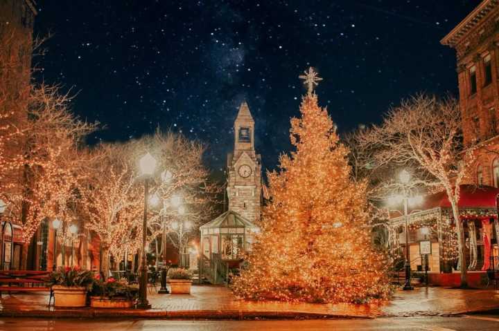 Upstate NY city named one of the best Christmas towns in America