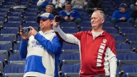 Indiana fans chant HeisMendoza at basketball game vs Kentucky on Heisman night