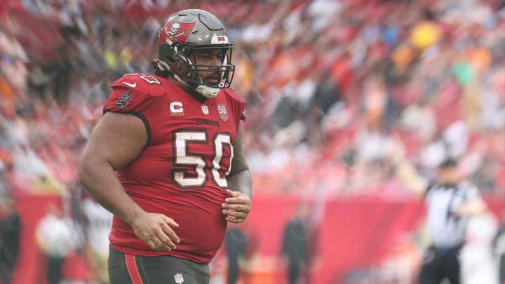 Vita Vea shows up on offense to help Buccaneers score vs. Falcons
