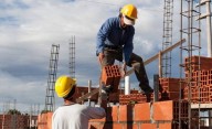 La construcción volvió a caer en octubre, según el INDEC