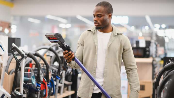 The Best Vacuums For Vinyl Plank Floors Based On Reviews