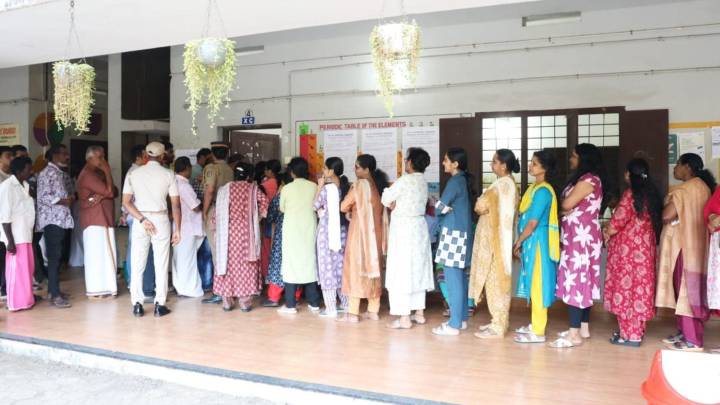 Kerala Local Body Election 2025 Voting Live Updates: Phase 1 polling kicks off in 7 districts
