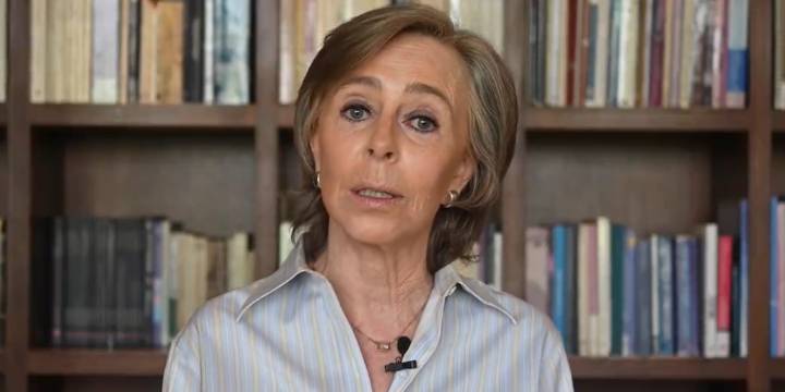 FGR confirma investigación contra María Amparo Casar por presunto uso ilícito de atribuciones