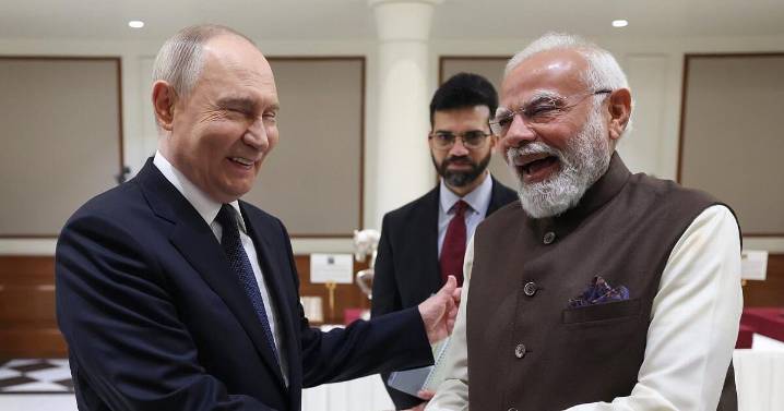 Putin in India after 4 years, Modi hosts private dinner for him