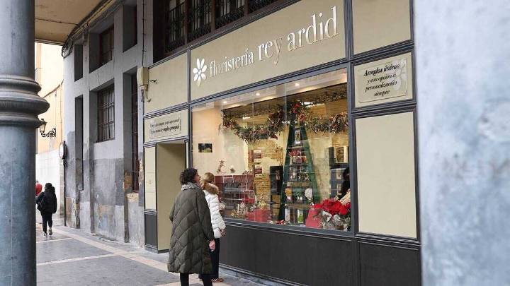 La nueva floristería inclusiva de Fundación Rey Ardid ya es una realidad en el casco histórico de Zaragoza