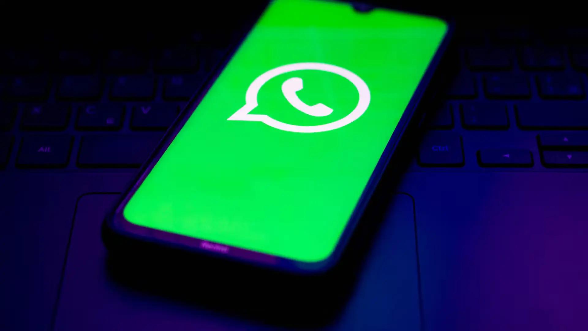 Adiós a los grupos molestos de WhatsApp: todo lo que puedes hacer para no saber nada de ellos