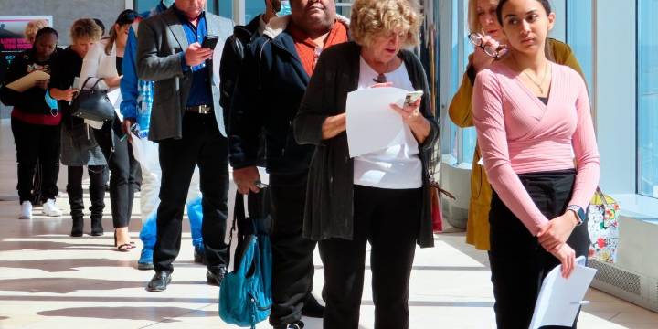 The low-hire, low-fire economy crawls along with job openings unchanged from September to October