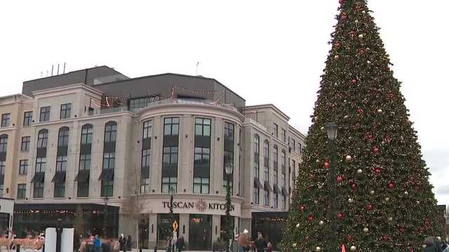 Granite Staters kick start in-person holiday shopping