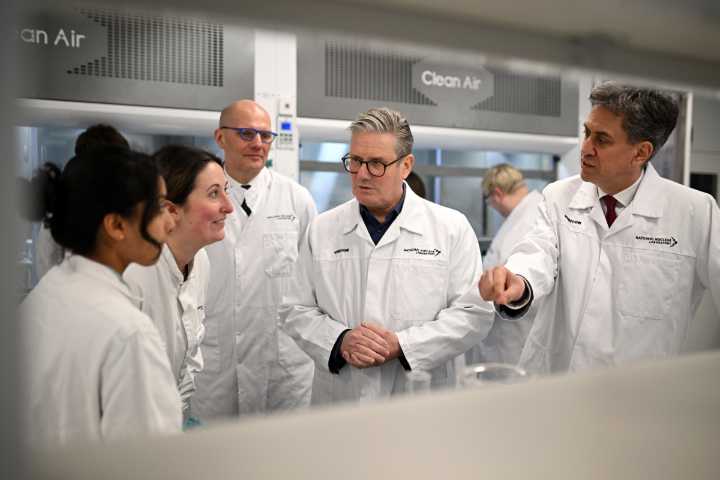 UK and US agree to zero tariff deal on pharmaceuticals