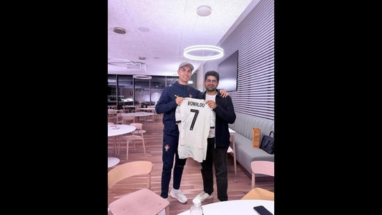 Cristiano Ronaldo Invests in Perplexity; Indian-Origin Billionaire Aravind Srinivas Calls It an ‘Elite Collaboration’