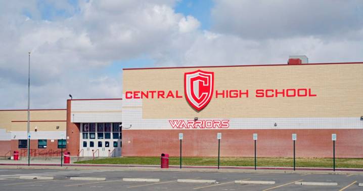 Central High School wrestling team involved in bus crash