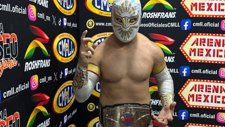 CMLL: Místico retiene el campeonato mundial semicompleto ante un feroz Soberano Jr.