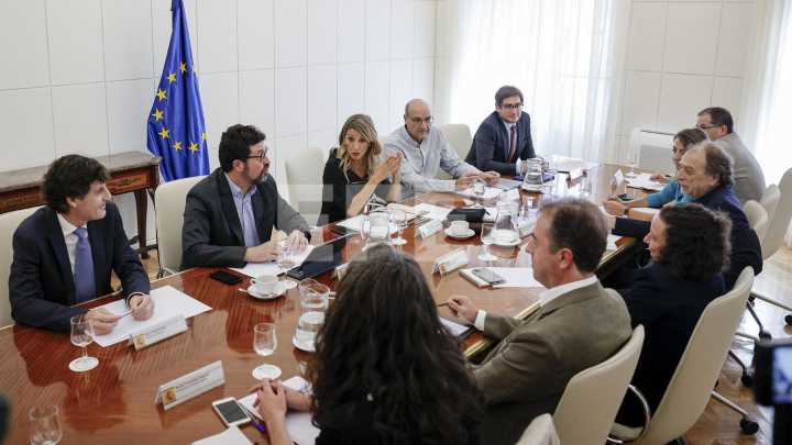 O comité de expertos do SMI aconsella a traballo subir o salario mínimo entre un 3,1% e un 4,7%