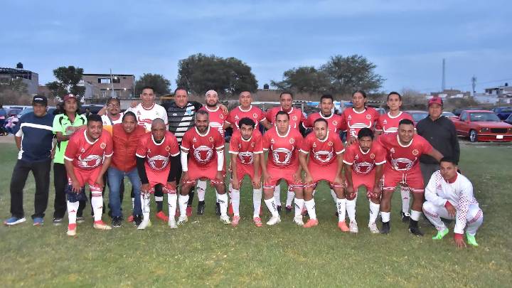Deportivo Liceaga 1910 Panchito es finalista en Intermedia de la Liga de Veteranos AMM