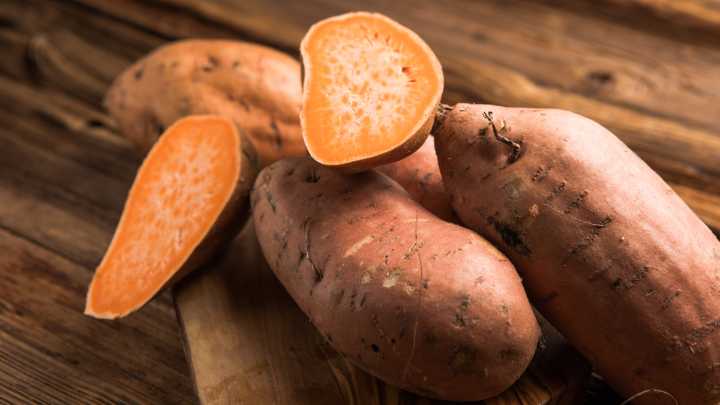 El alimento dulce que recomiendan expertos y ayuda a controlar los antojos