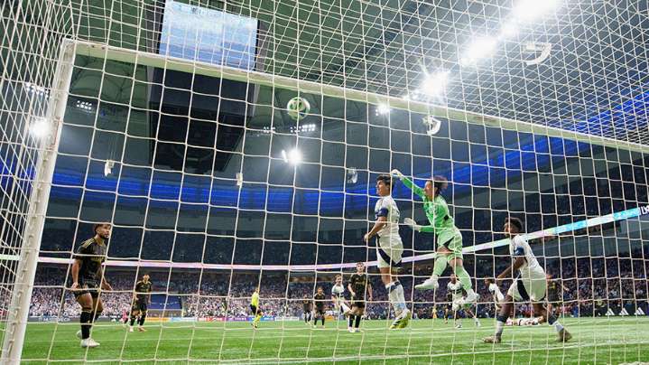 MLS: Vancouver Whitecaps pursue new stadium to prevent move