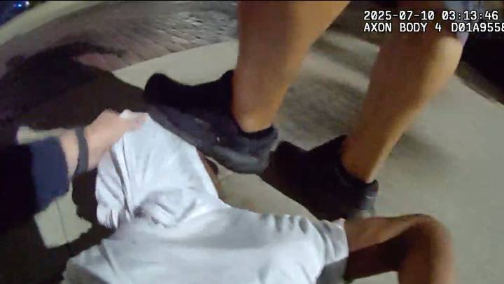 Dearborn cop suspended for stepping on suspect's head…