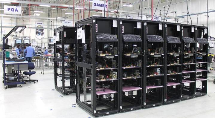 Disparan ventas de equipo de cómputo a EU; autos en estancamiento