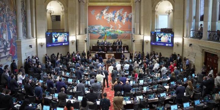 Gobierno Petro retó a la oposición a demostrar por qué los nuevos impuestos afectan a los que ganan menos: “Parecen preocupados”